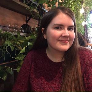 Meet your Posher, Kayla